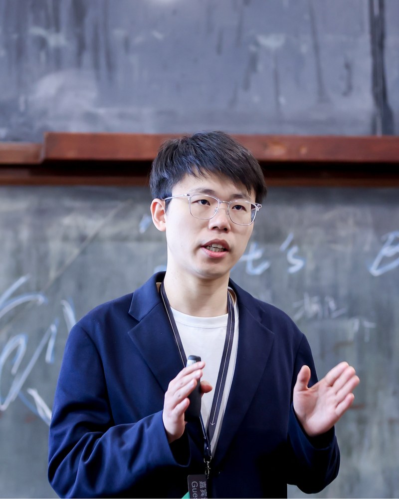 邱懿武 · 永乐教育创始人